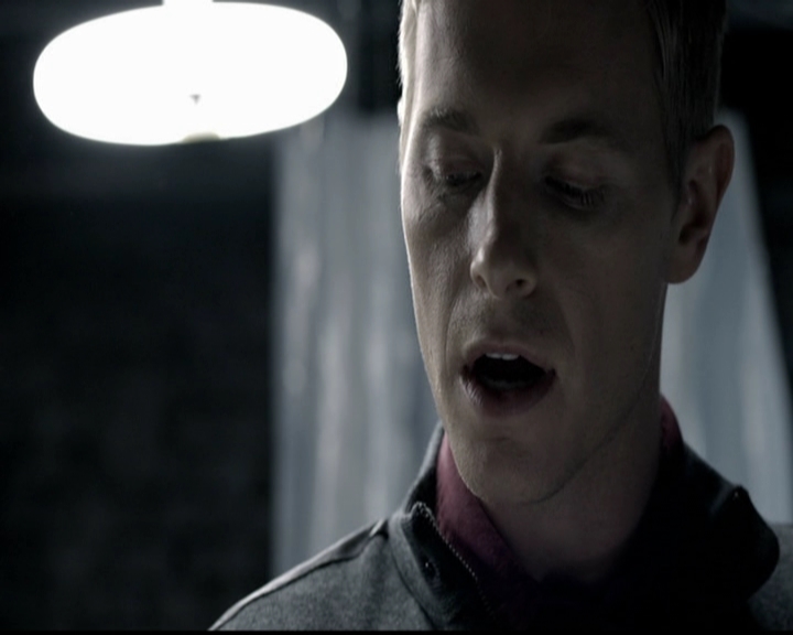 VampireDiariesWorld-dot-org_5x10FiftyShadesOfGrayson0406.jpg