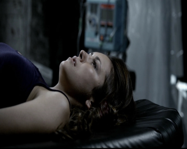 VampireDiariesWorld-dot-org_5x10FiftyShadesOfGrayson0481.jpg