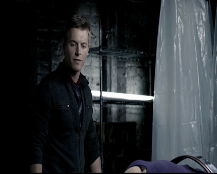 VampireDiariesWorld-dot-org_5x10FiftyShadesOfGrayson0490.jpg