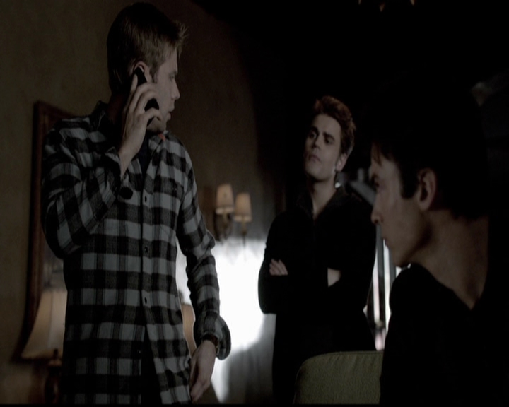 VampireDiariesWorld-dot-org_5x10FiftyShadesOfGrayson0523.jpg