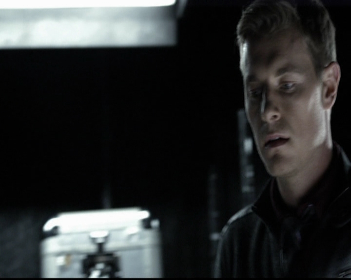 VampireDiariesWorld-dot-org_5x10FiftyShadesOfGrayson0538.jpg VampireDiariesWorld-dot-org_5x10FiftyShadesOfGrayson0538.jpg