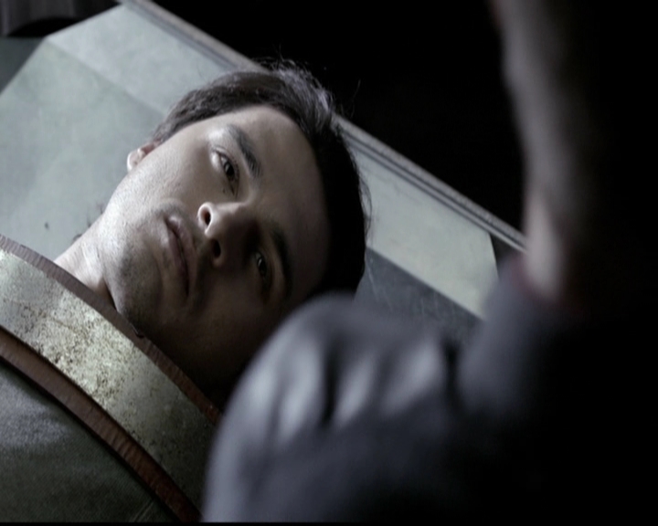 VampireDiariesWorld-dot-org_5x10FiftyShadesOfGrayson0555.jpg
