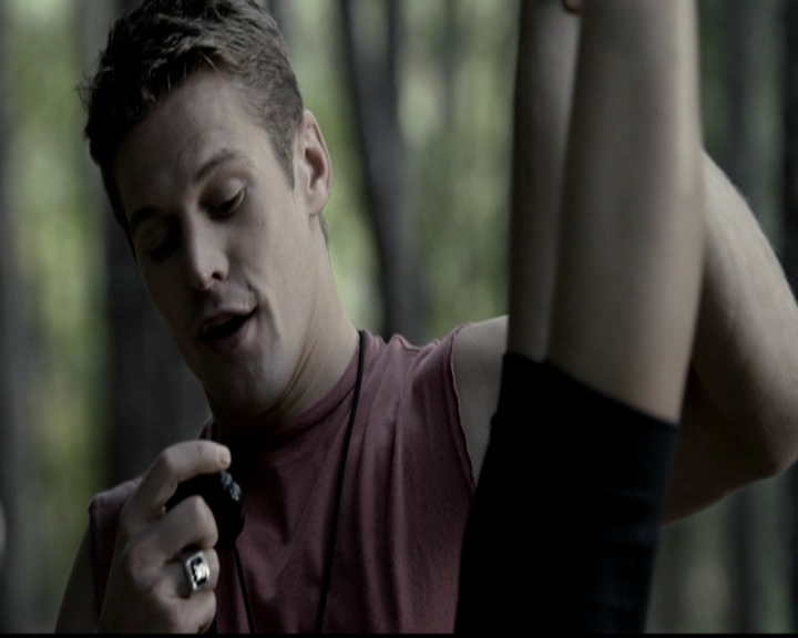 VampireDiariesWorld-dot-org_5x10FiftyShadesOfGrayson0574.jpg