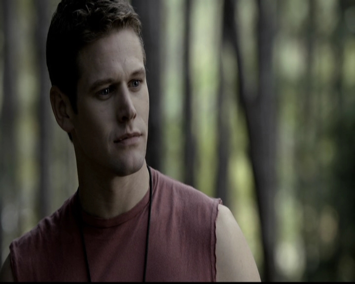 VampireDiariesWorld-dot-org_5x10FiftyShadesOfGrayson0600.jpg