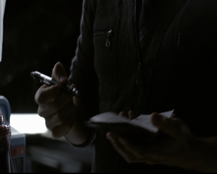 VampireDiariesWorld-dot-org_5x10FiftyShadesOfGrayson0834.jpg VampireDiariesWorld-dot-org_5x10FiftyShadesOfGrayson0834.jpg