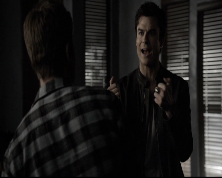 VampireDiariesWorld-dot-org_5x10FiftyShadesOfGrayson1139.jpg