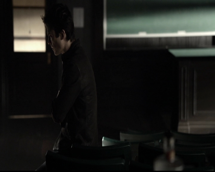 VampireDiariesWorld-dot-org_5x10FiftyShadesOfGrayson1268.jpg