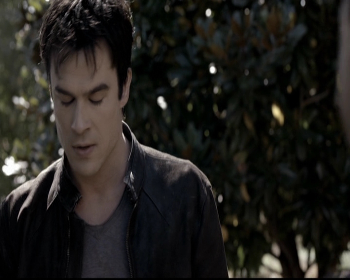 VampireDiariesWorld-dot-org_5x10FiftyShadesOfGrayson1347.jpg