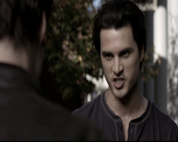 VampireDiariesWorld-dot-org_5x10FiftyShadesOfGrayson1348.jpg