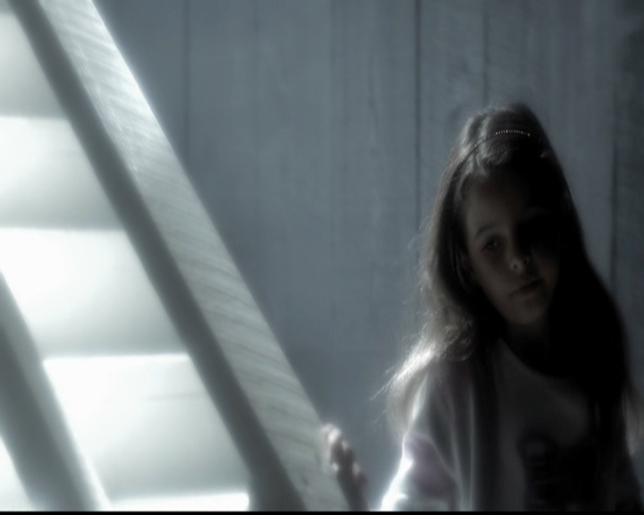 VampireDiariesWorld-dot-org_5x10FiftyShadesOfGrayson1496.jpg