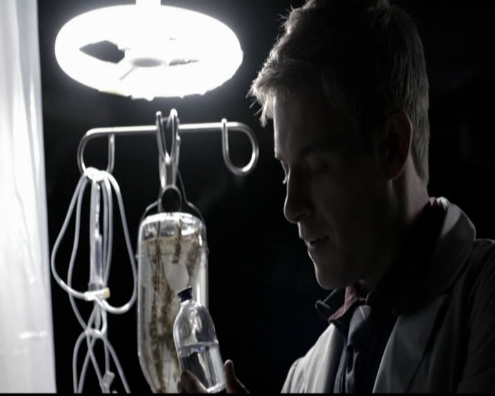 VampireDiariesWorld-dot-org_5x10FiftyShadesOfGrayson1555.jpg