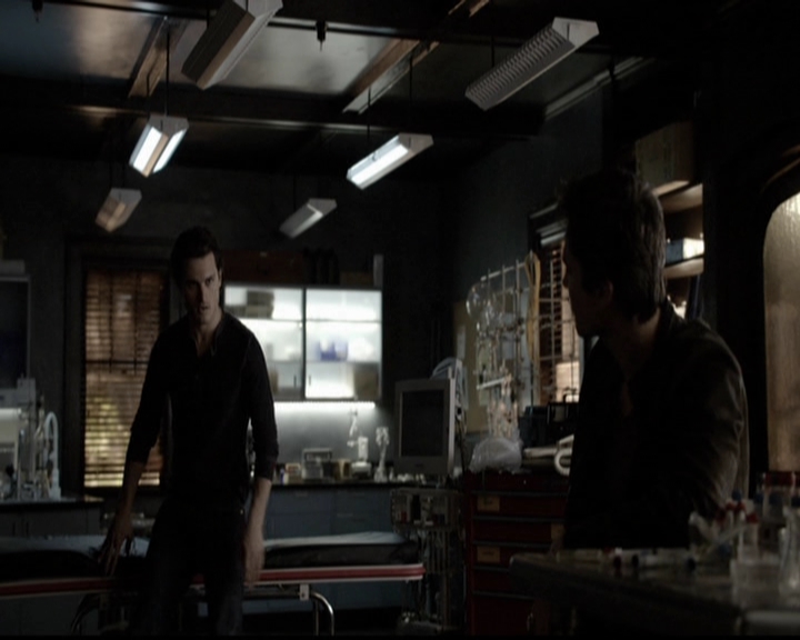 VampireDiariesWorld-dot-org_5x10FiftyShadesOfGrayson1812.jpg