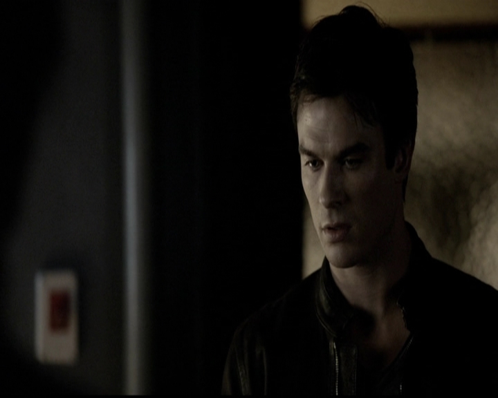 VampireDiariesWorld-dot-org_5x10FiftyShadesOfGrayson1869.jpg