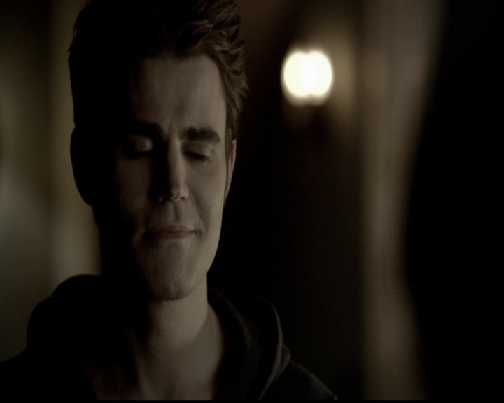 VampireDiariesWorld-dot-org_5x10FiftyShadesOfGrayson2092.jpg