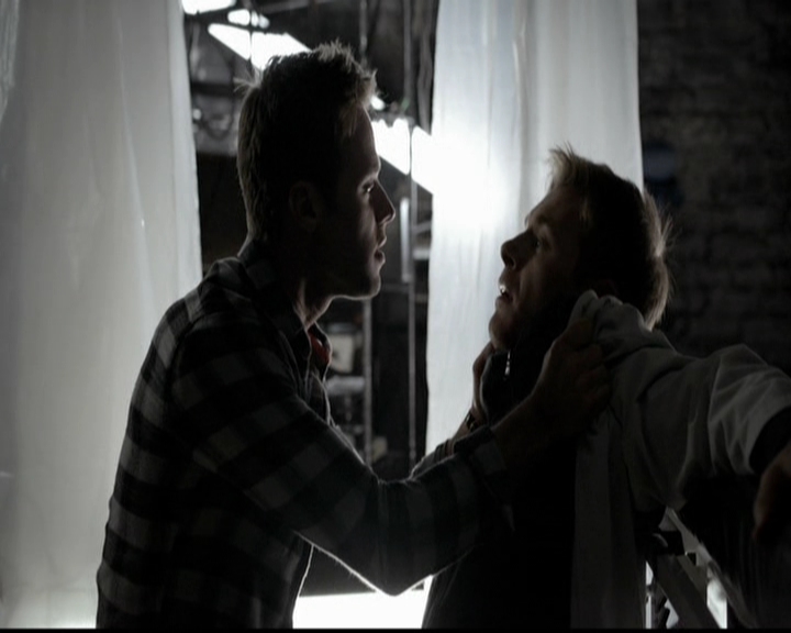 VampireDiariesWorld-dot-org_5x10FiftyShadesOfGrayson2215.jpg