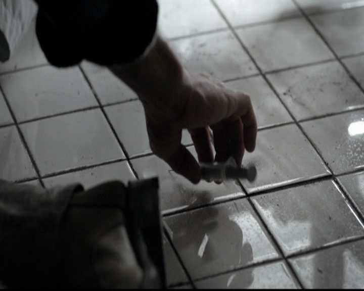 VampireDiariesWorld-dot-org_5x10FiftyShadesOfGrayson2227.jpg