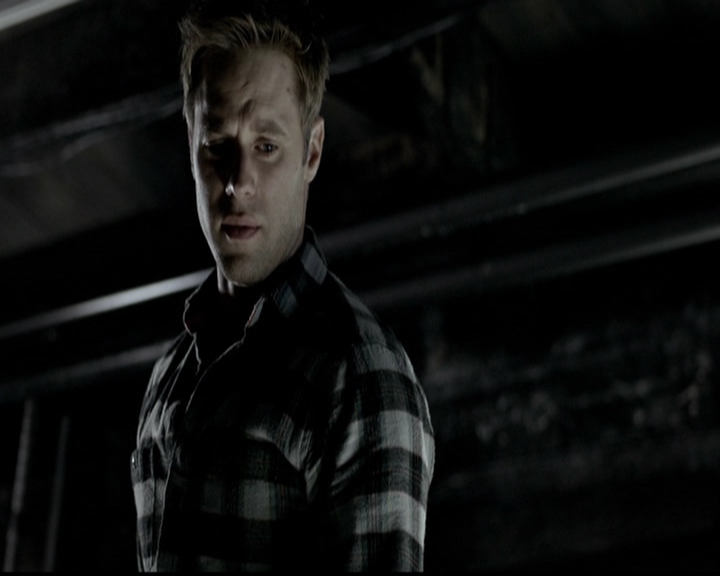 VampireDiariesWorld-dot-org_5x10FiftyShadesOfGrayson2230.jpg