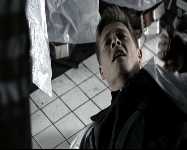 VampireDiariesWorld-dot-org_5x10FiftyShadesOfGrayson2232.jpg