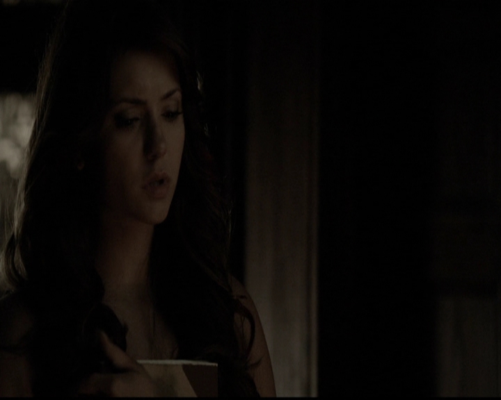 VampireDiariesWorld-dot-org_5x10FiftyShadesOfGrayson2250.jpg