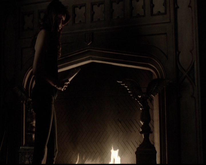 VampireDiariesWorld-dot-org_5x10FiftyShadesOfGrayson2255.jpg