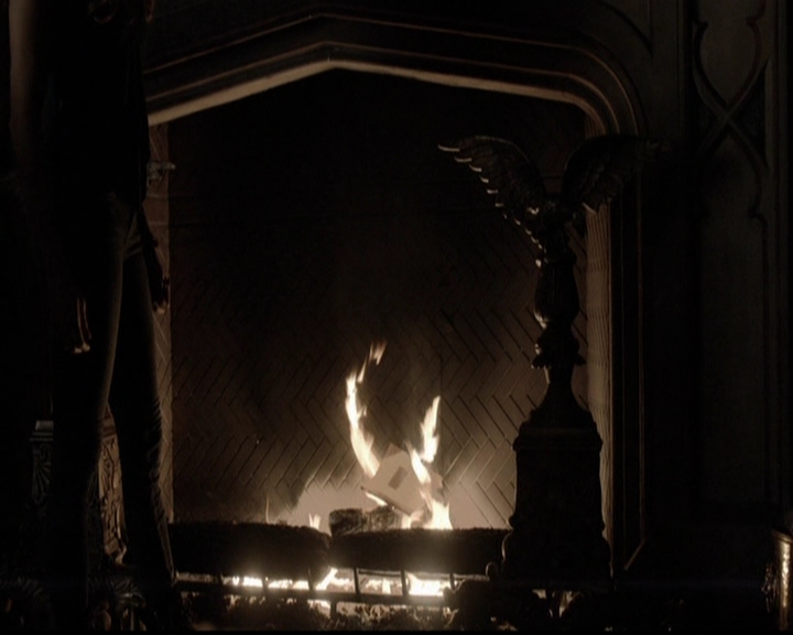 VampireDiariesWorld-dot-org_5x10FiftyShadesOfGrayson2258.jpg