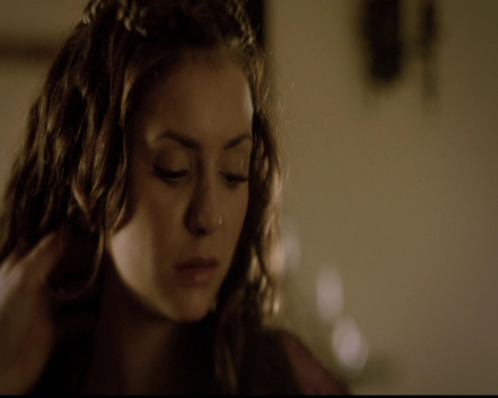VampireDiariesWorld-dot-org_5x11-500YearsOfSolitude1807.jpg