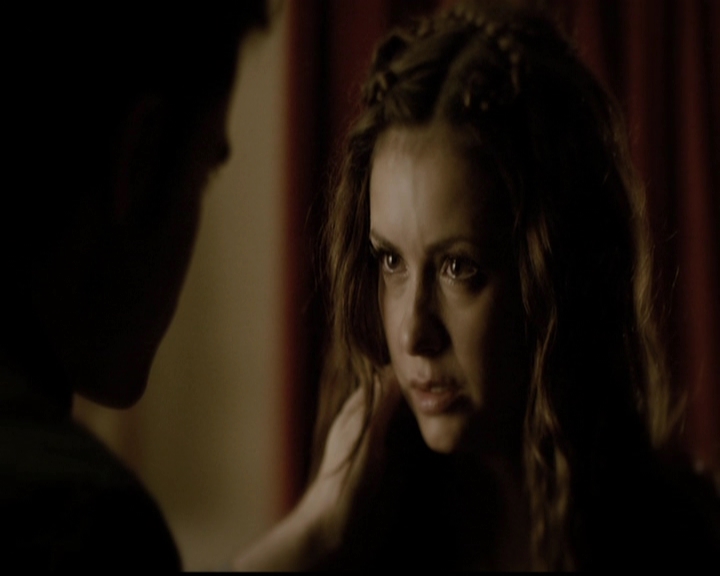 VampireDiariesWorld-dot-org_5x11-500YearsOfSolitude1814.jpg