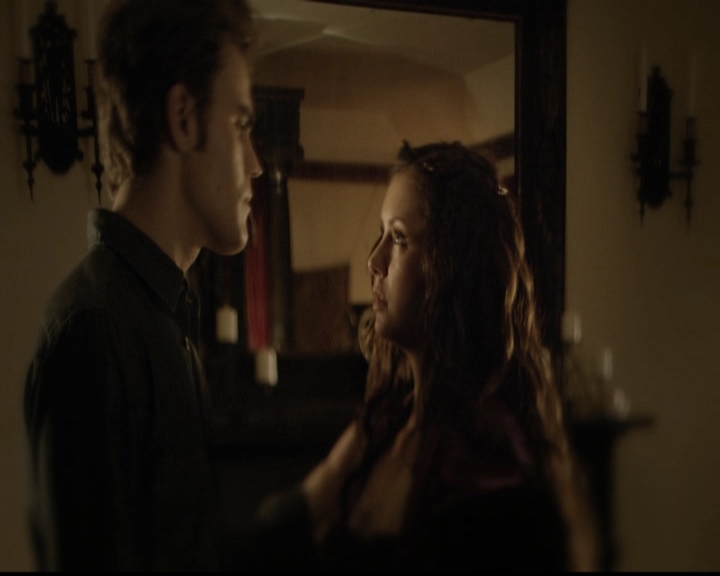 VampireDiariesWorld-dot-org_5x11-500YearsOfSolitude1822.jpg