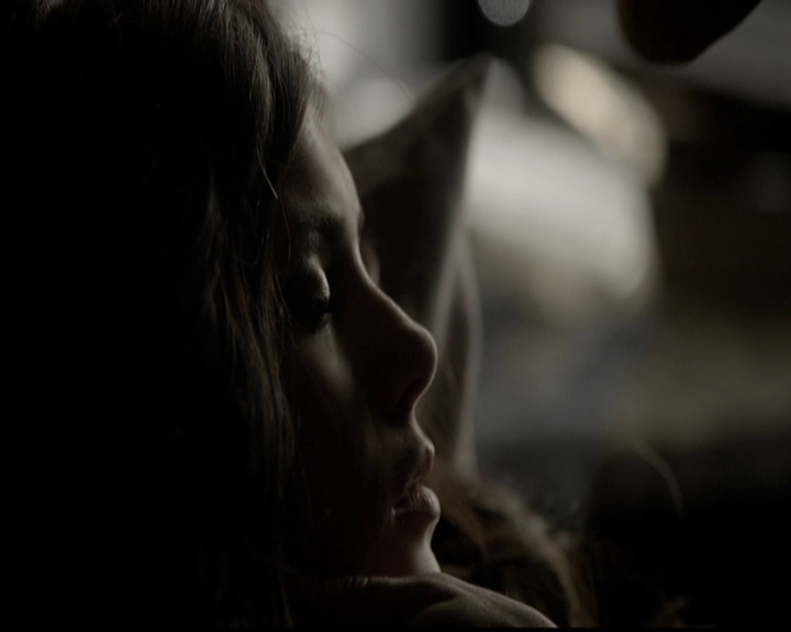 VampireDiariesWorld-dot-org_5x11-500YearsOfSolitude1852.jpg