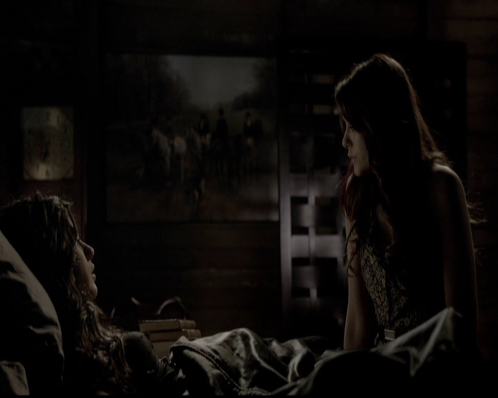 VampireDiariesWorld-dot-org_5x11-500YearsOfSolitude2181.jpg