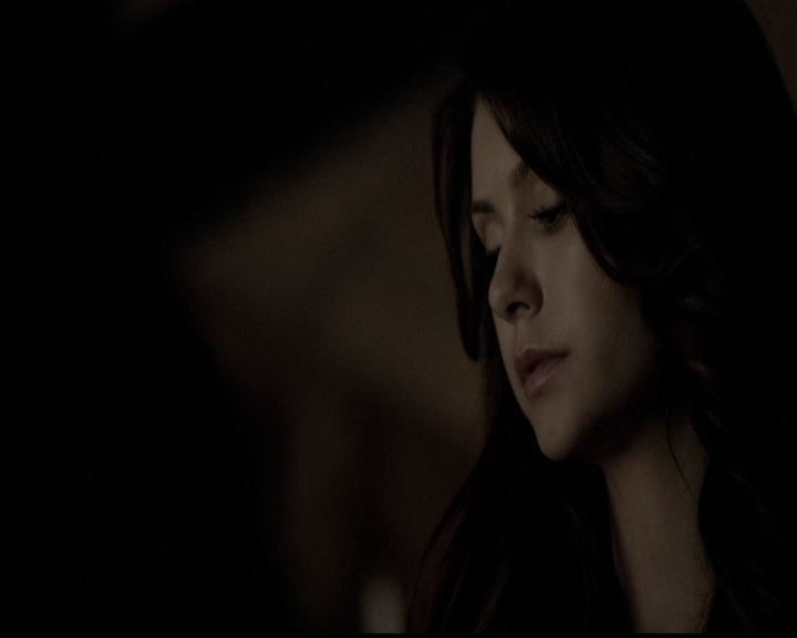 VampireDiariesWorld-dot-org_5x11-500YearsOfSolitude2195.jpg