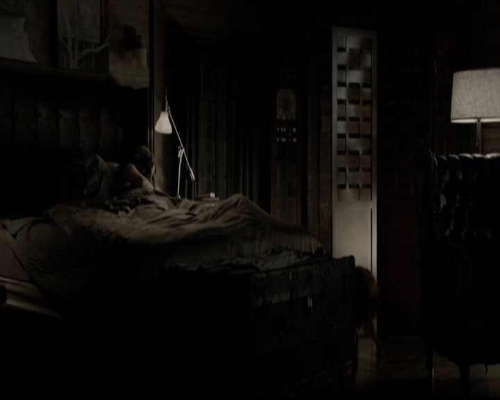 VampireDiariesWorld-dot-org_5x11-500YearsOfSolitude2245.jpg