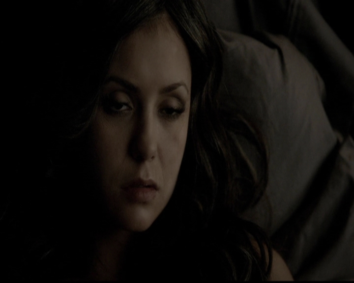 VampireDiariesWorld-dot-org_5x11-500YearsOfSolitude2249.jpg
