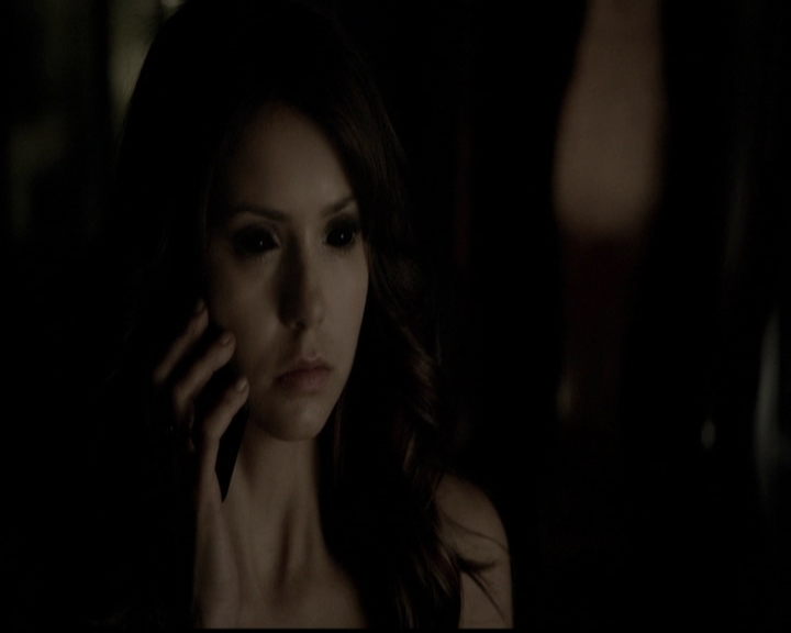 VampireDiariesWorld-dot-org_5x11-500YearsOfSolitude2276.jpg