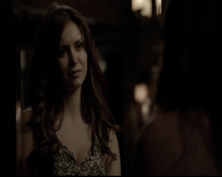 VampireDiariesWorld-dot-org_5x11-500YearsOfSolitude2321.jpg