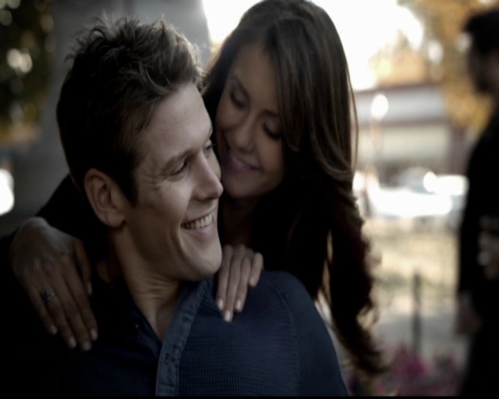 VampireDiariesWorld-dot-org_5x12TheDevilInside2417.jpg