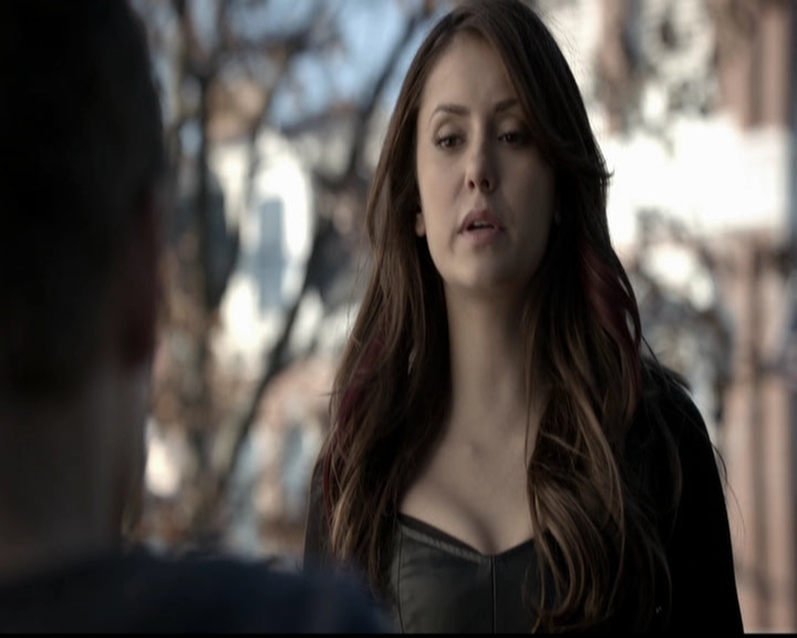 VampireDiariesWorld-dot-org_5x12TheDevilInside2470.jpg