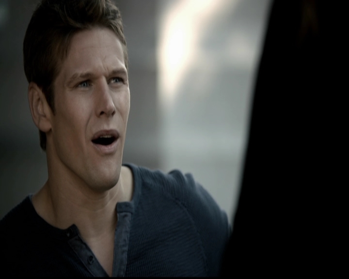 VampireDiariesWorld-dot-org_5x12TheDevilInside2500.jpg