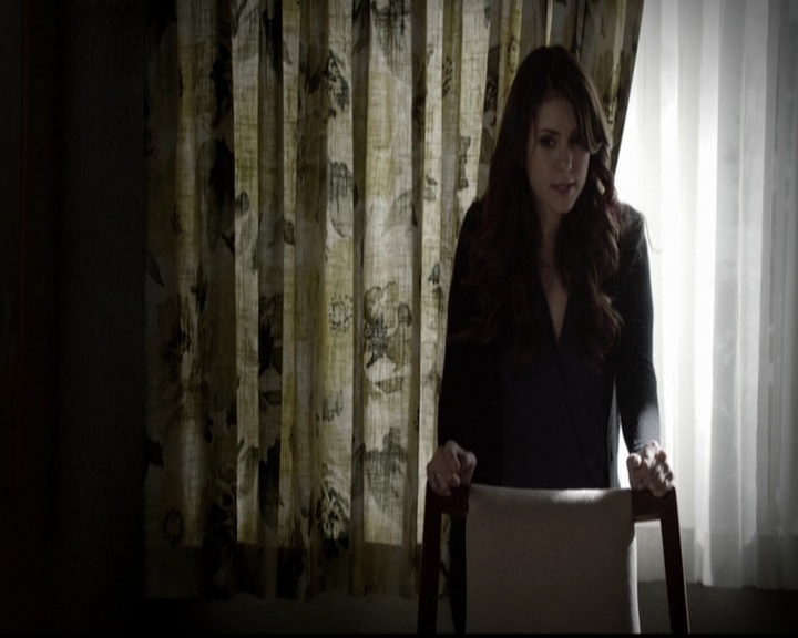 VampireDiariesWorld-dot-org_5x12TheDevilInside2566.jpg
