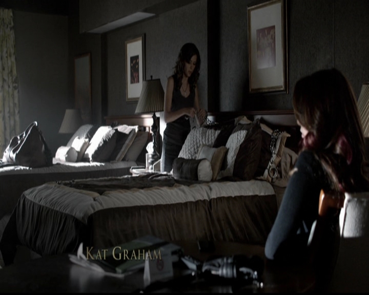 VampireDiariesWorld-dot-org_5x12TheDevilInside2585.jpg