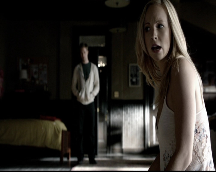 VampireDiariesWorld-dot-org_5x12TheDevilInside2766.jpg