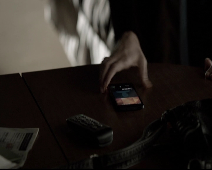 VampireDiariesWorld-dot-org_5x12TheDevilInside2962.jpg
