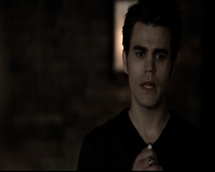 VampireDiariesWorld-dot-org_5x12TheDevilInside3060.jpg