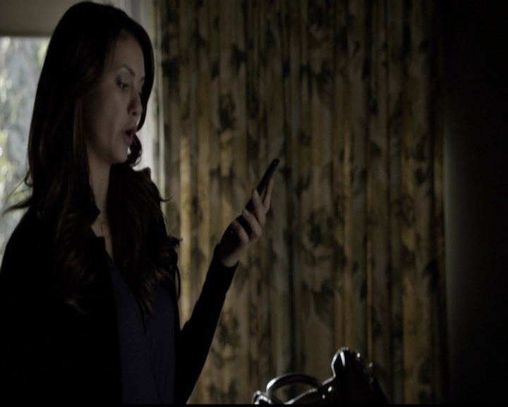 VampireDiariesWorld-dot-org_5x12TheDevilInside3076.jpg