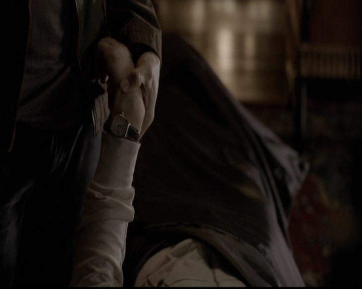 VampireDiariesWorld-dot-org_5x12TheDevilInside3278.jpg VampireDiariesWorld-dot-org_5x12TheDevilInside3278.jpg