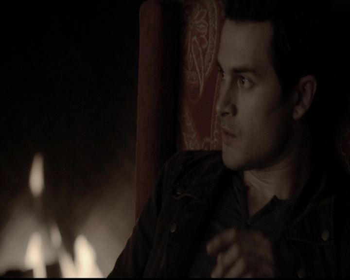 VampireDiariesWorld-dot-org_5x12TheDevilInside3487.jpg