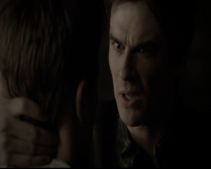 VampireDiariesWorld-dot-org_5x12TheDevilInside3532.jpg