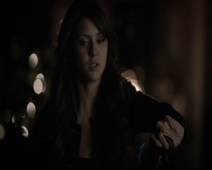 VampireDiariesWorld-dot-org_5x12TheDevilInside3540.jpg