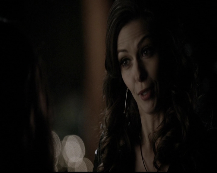 VampireDiariesWorld-dot-org_5x12TheDevilInside3567.jpg
