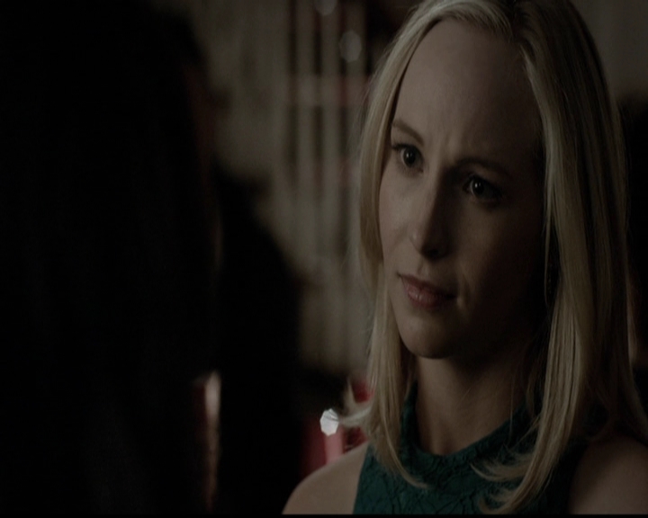 VampireDiariesWorld-dot-org_5x12TheDevilInside3646.jpg